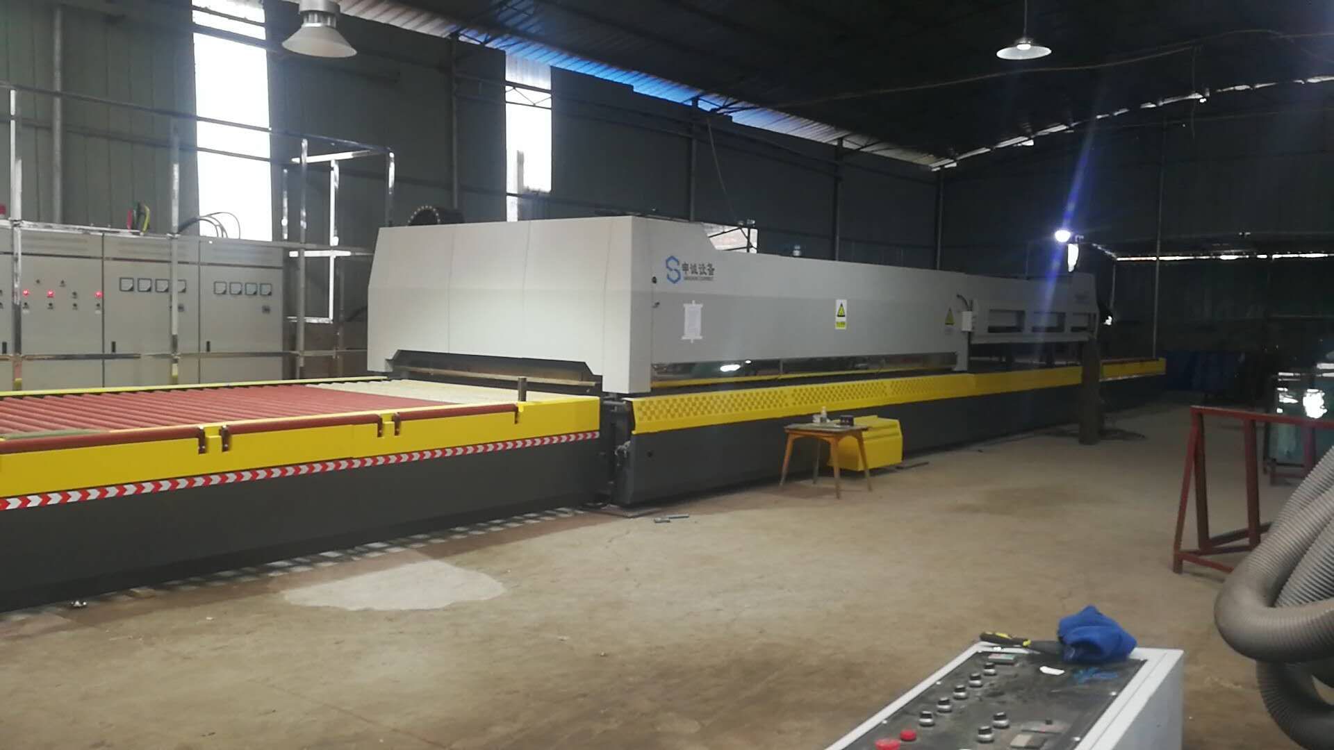 強制對流鋼化爐多少錢臺，選購時應注意些什么？